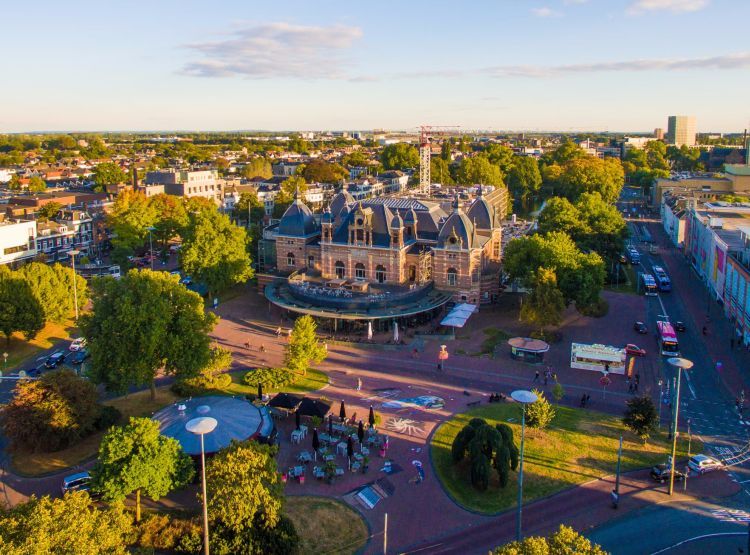 Magisch Spreker Arnhem Magische Lezing Werkgeluk Leiderschap